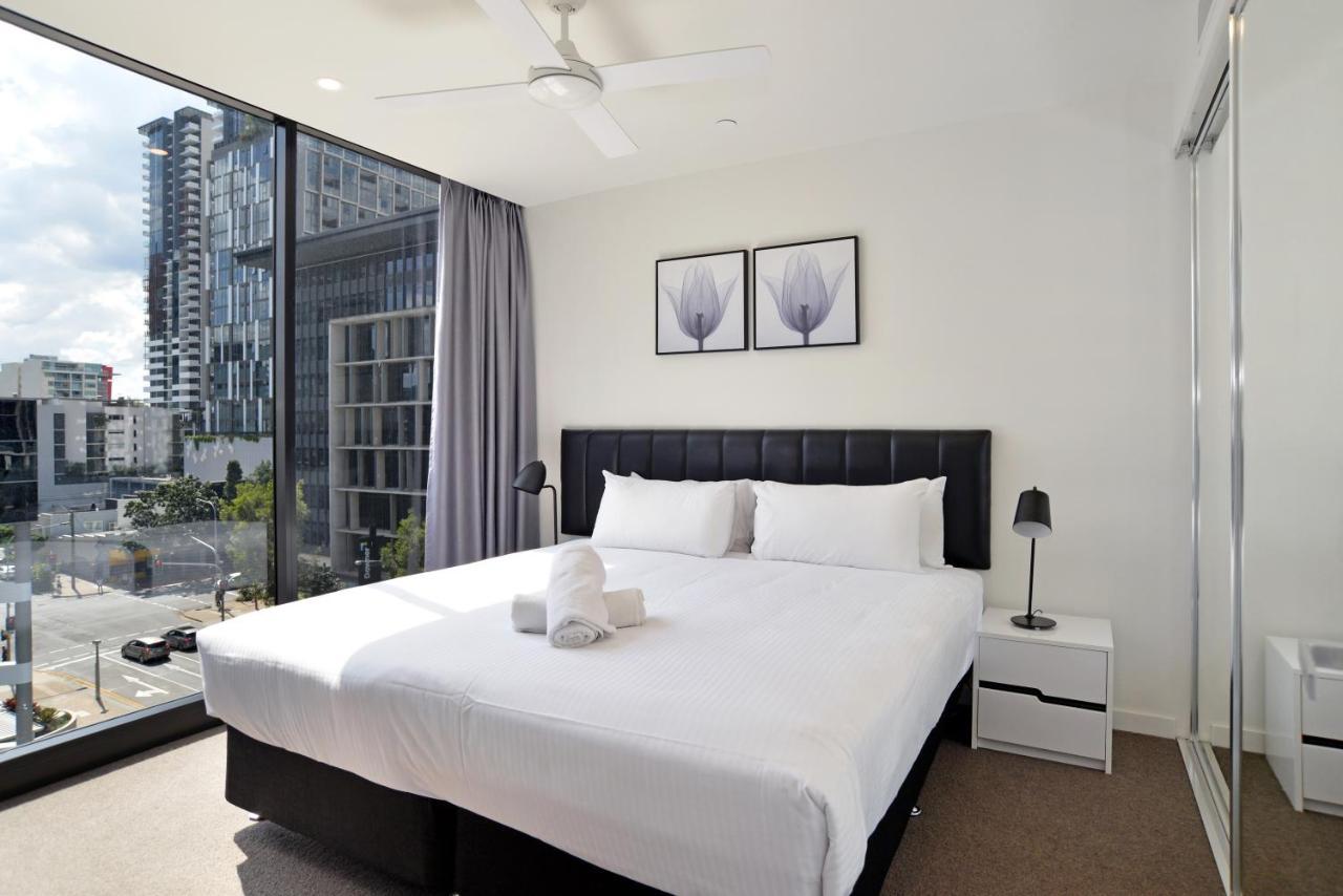 Atlas Apartments By Cllix บริสเบน ภายนอก รูปภาพ