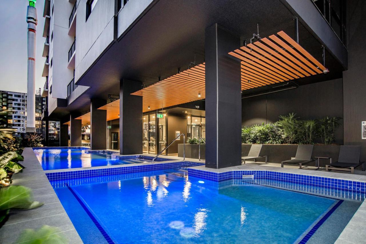 Atlas Apartments By Cllix บริสเบน ภายนอก รูปภาพ